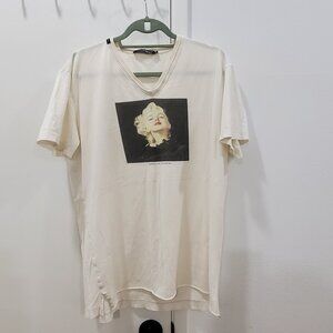 Vintage off white D&G men's 2011 t-shirt . size 54